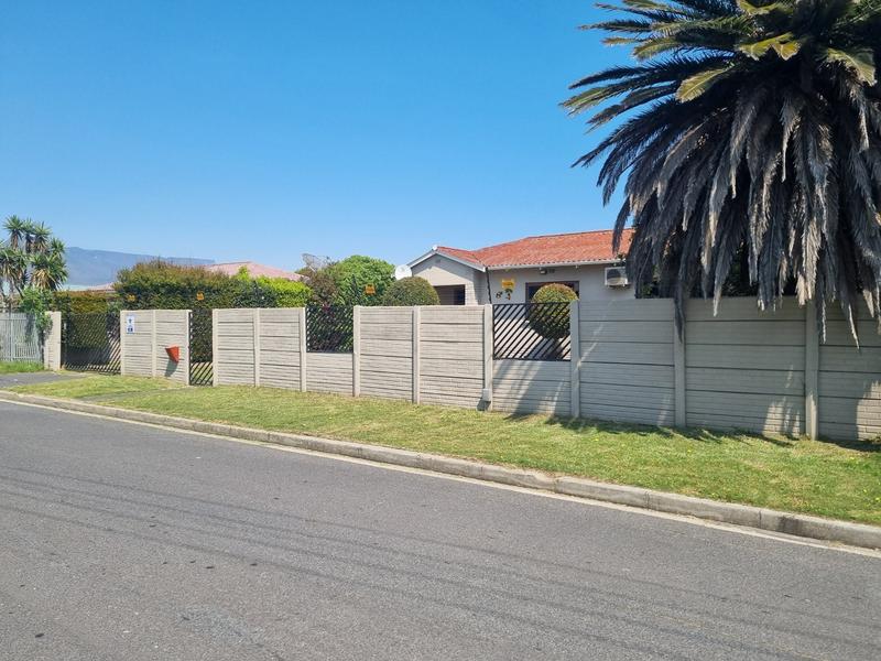 2 Bedroom Property for Sale in Tijgerhof Western Cape